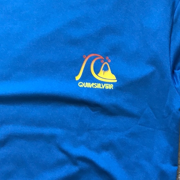 Quiksilver tee - Picture 4 of 7